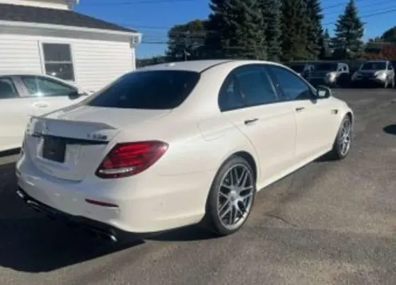 Mercedes E 4L 2018 Тбилиси