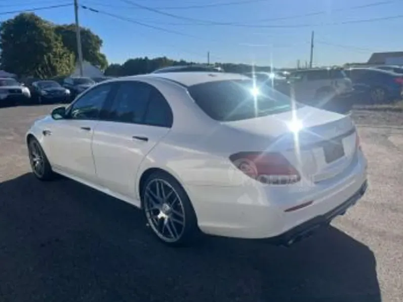 Mercedes E 4L 2018 Тбилиси - изображение 2