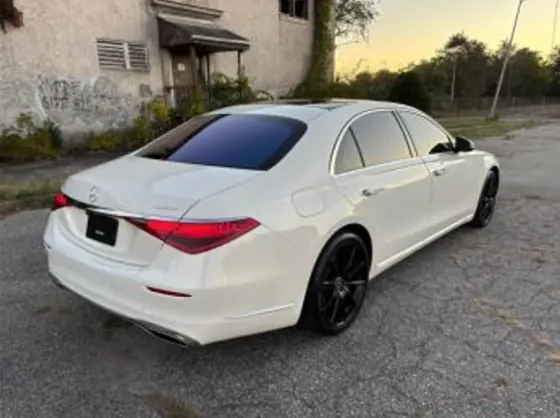 Mercedes S-Class 4L 2021 Тбилиси