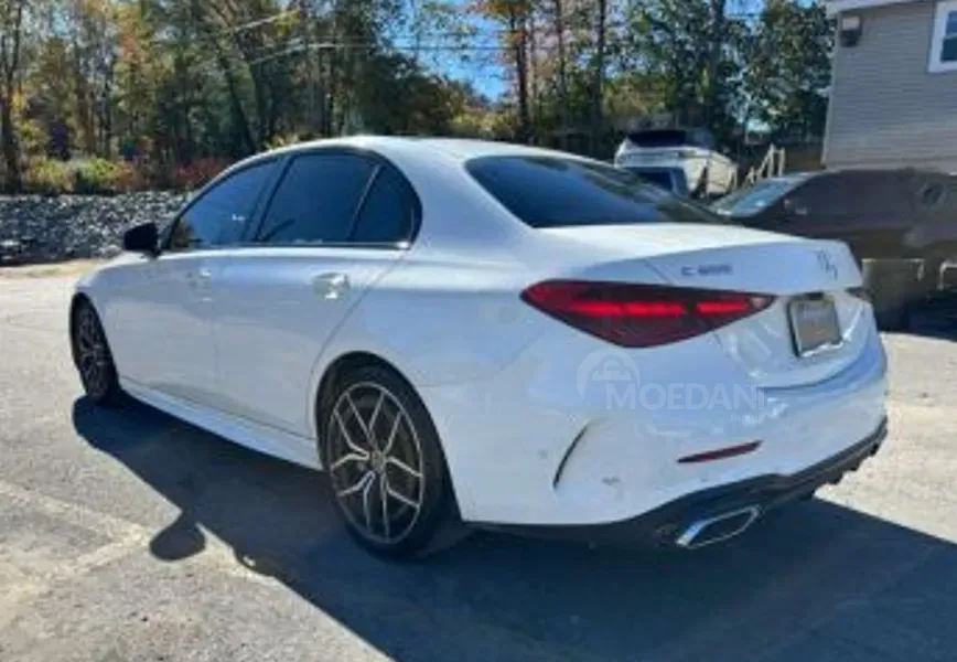 Mercedes C 2L 2023 Тбилиси - изображение 4