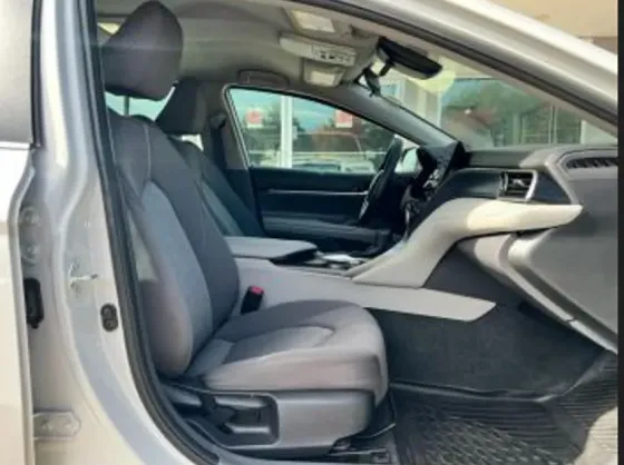 Toyota Camry 2.5L 2023 Тбилиси