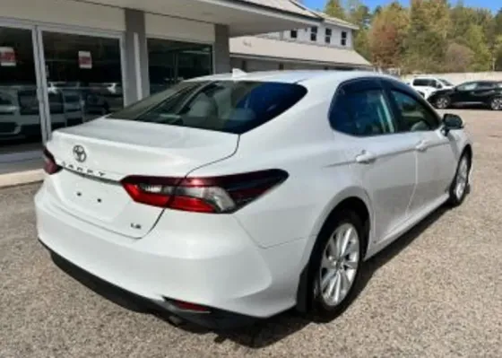Toyota Camry 2.5L 2023 Тбилиси