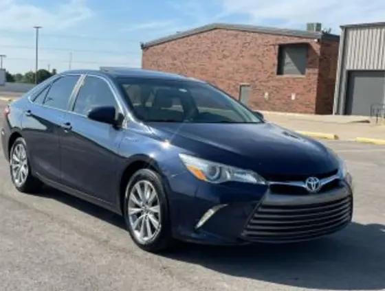 Toyota Camry 2.5L 2015 Тбилиси