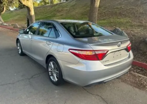 Toyota Camry 2.5L 2016 Тбилиси