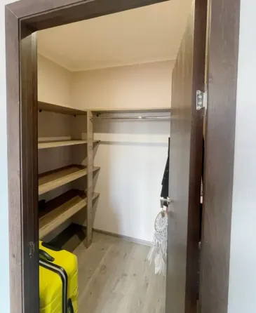 იყიდება 1 ოთახიანი ბინას 40მ² 12/16 სართ თბილისი