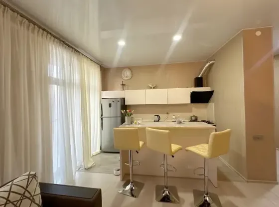 Сдам 3-комн. квартиру 88м² 12/13 эт. Тбилиси