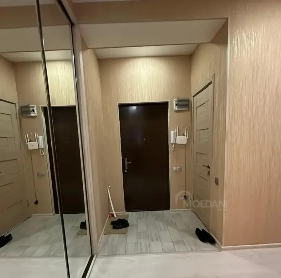 ქირავდება 3 ოთახიანი ბინა 88მ² 12/13 სართ თბილისი - photo 12