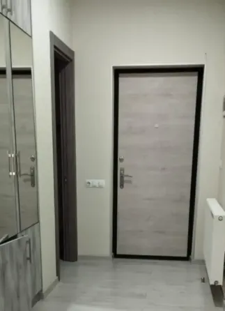 იყიდება 2 ოთახიანი ბინას 45მ² 2/6 სართ თბილისი