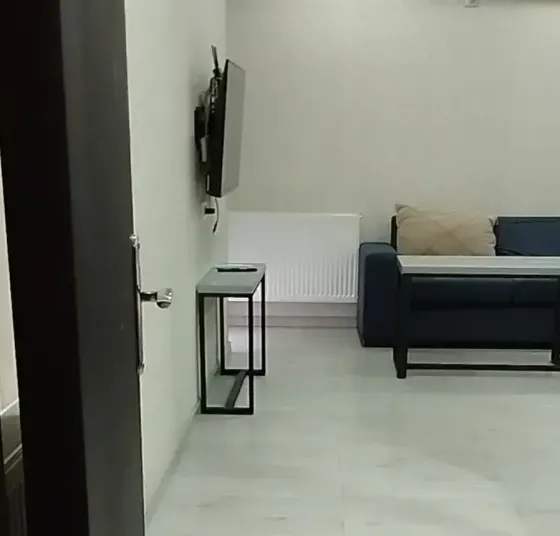 იყიდება 2 ოთახიანი ბინას 45მ² 2/6 სართ თბილისი