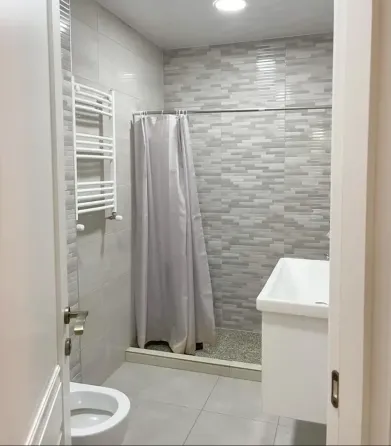 Сдам 3-комн. квартиру 90м² 3/9 эт. Тбилиси