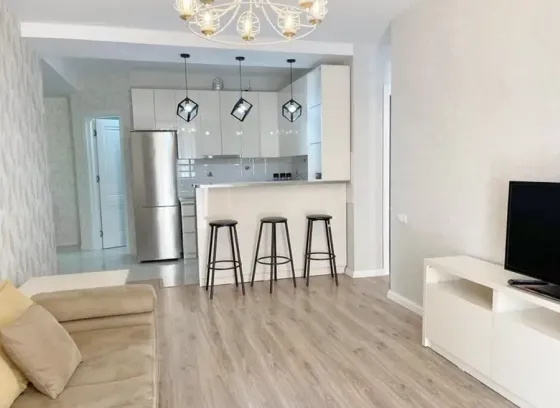 Сдам 3-комн. квартиру 90м² 3/9 эт. Тбилиси