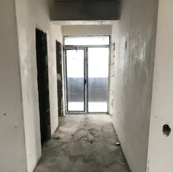 იყიდება 3 ოთახიანი ბინას 87.5მ² 8/9 სართ თბილისი