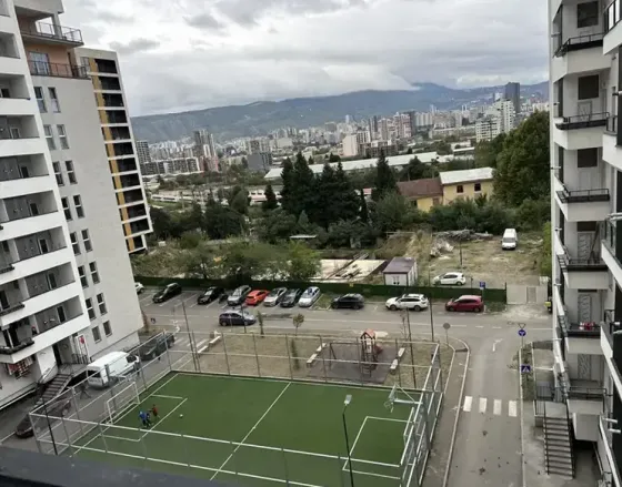 იყიდება 3 ოთახიანი ბინას 53მ² 6/9 სართ თბილისი