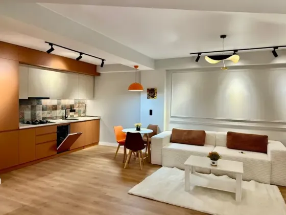 იყიდება 3 ოთახიანი ბინას 69მ² 11/16 სართ თბილისი