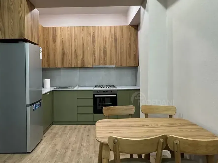 იყიდება 2 ოთახიანი ბინას 61მ² 22/22 სართ თბილისი - photo 1