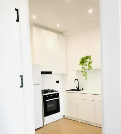 იყიდება 2 ოთახიანი ბინას 47მ² 5/12 სართ თბილისი