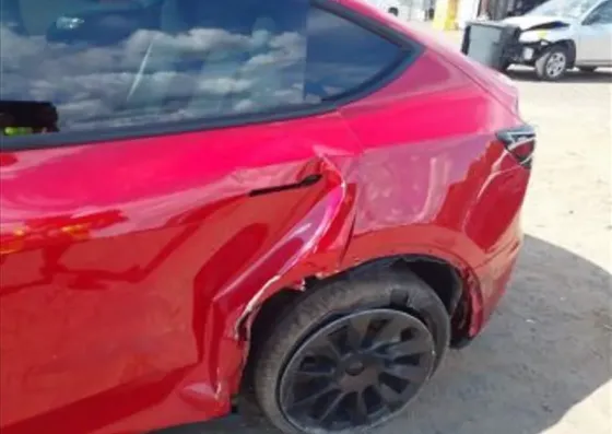 Tesla Model Y 2023 Тбилиси