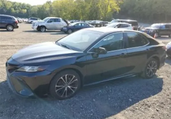 Toyota Camry 2.5L 2018 Тбилиси