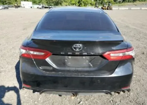 Toyota Camry 2.5L 2018 Тбилиси
