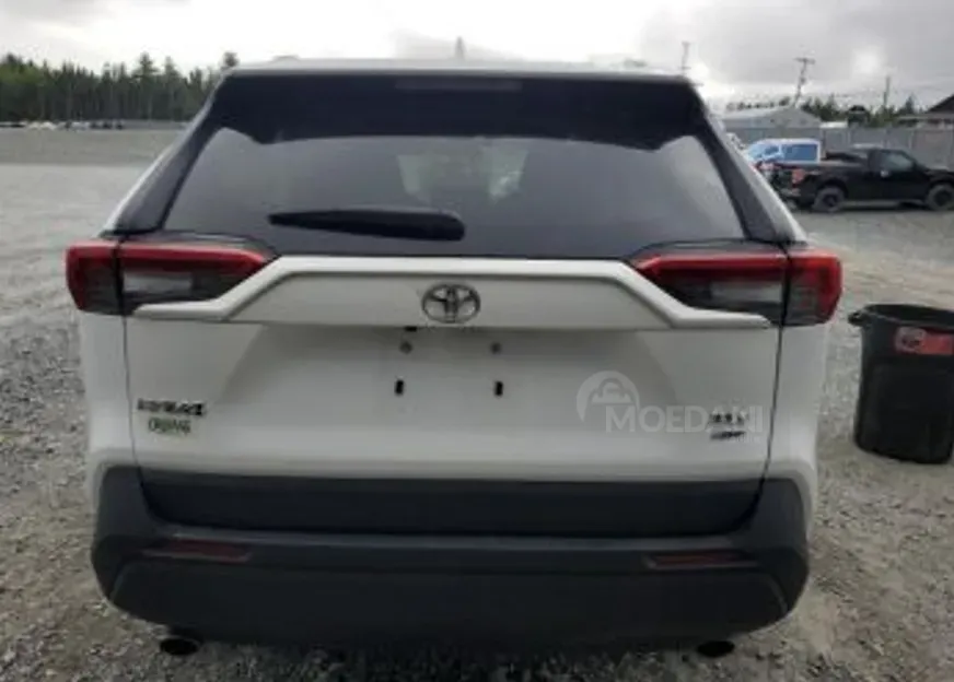 Toyota RAV4 2.5L 2022 Тбилиси - изображение 4