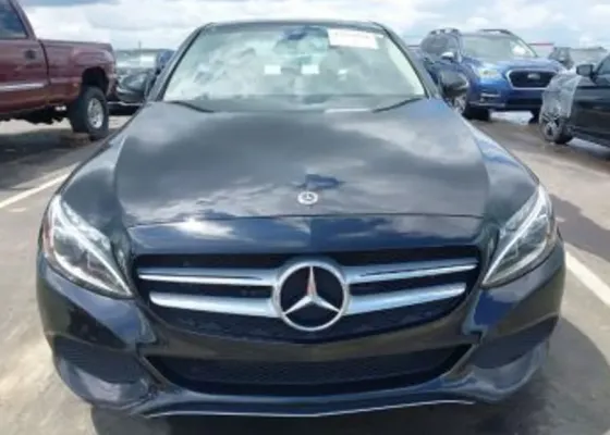 Mercedes C 2L 2018 Тбилиси