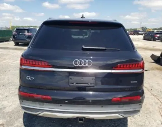 Audi Q7 2021 Тбилиси