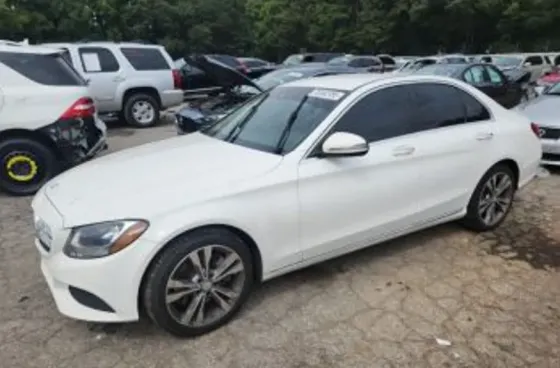 Mercedes C 2L 2016 Тбилиси