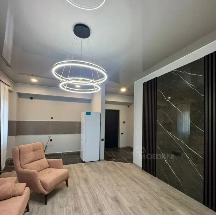 იყიდება 2 ოთახიანი ბინას 56მ² 5/11 სართ თბილისი - photo 1