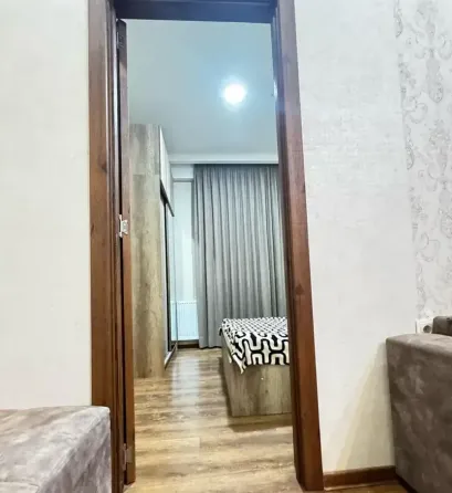 იყიდება 3 ოთახიანი ბინას 70მ² 9/9 სართ თბილისი