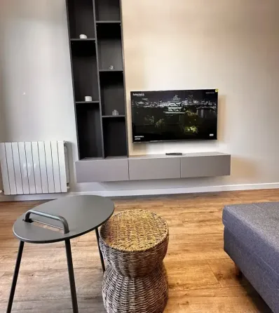 იყიდება 2 ოთახიანი ბინას 58მ² 6/15 სართ თბილისი