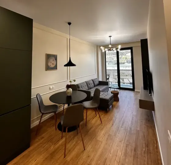 იყიდება 2 ოთახიანი ბინას 58მ² 6/15 სართ თბილისი