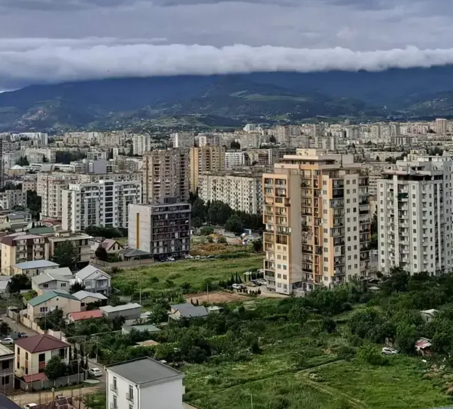 იყიდება 2 ოთახიანი ბინას 55.8მ² 13/16 სართ თბილისი - photo 2