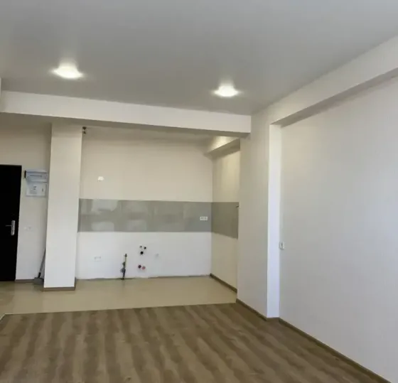 იყიდება 2 ოთახიანი ბინას 65.2მ² 12/16 სართ თბილისი