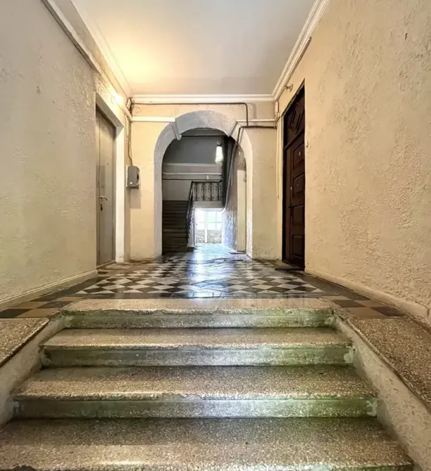 Apartments For Sale three-room 140м² 3/3 floor Tbilisi - photo 5