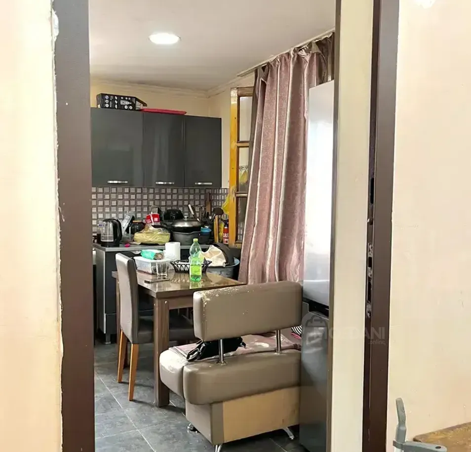 Apartments For Sale three-room 140м² 3/3 floor Tbilisi - photo 1