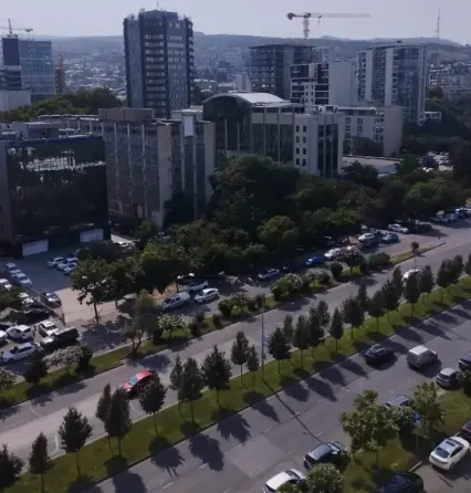 იყიდება 3 ოთახიანი ბინას 90მ² 10/12 სართ თბილისი