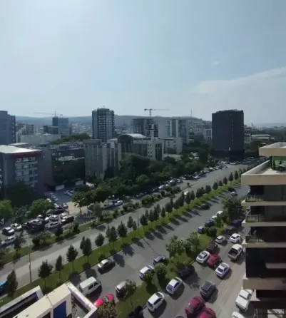 იყიდება 3 ოთახიანი ბინას 90მ² 10/12 სართ თბილისი