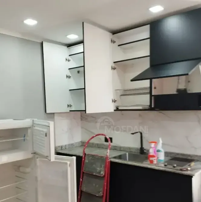 იყიდება 3 ოთახიანი ბინას 90მ² 10/12 სართ თბილისი - photo 14