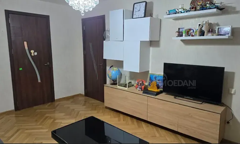 Apartments For Sale three-room 60м² 2/8 floor Tbilisi - photo 4