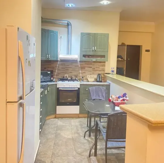 Сдам 3-комн. квартиру 90м² 9/10 эт. Тбилиси