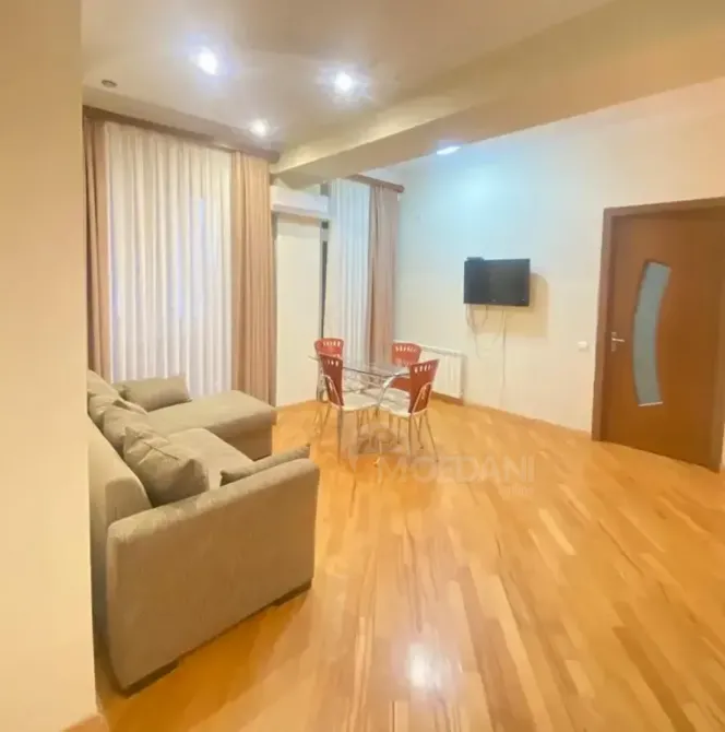 Сдам 3-комн. квартиру 90м² 9/10 эт. Тбилиси - изображение 1