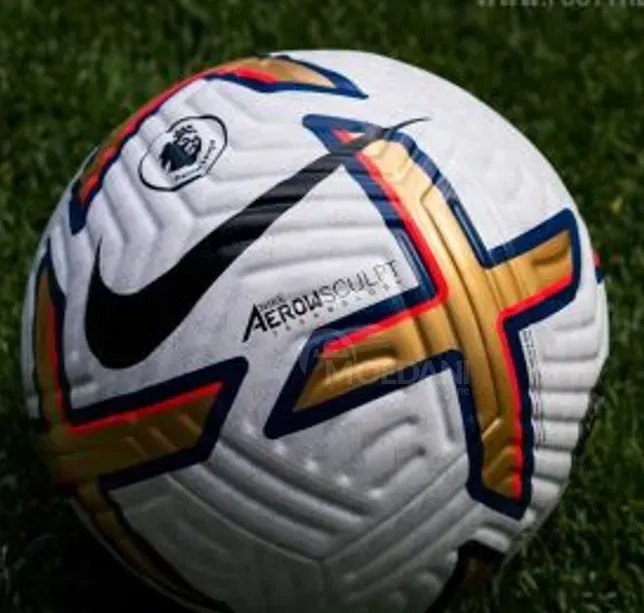 Ფეხბურთის ბურთი თბილისი - photo 2