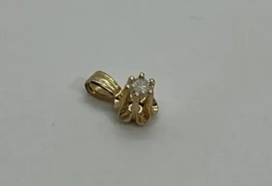 Ოქროს კულონი 0.08ct ბრილიანტით თბილისი
