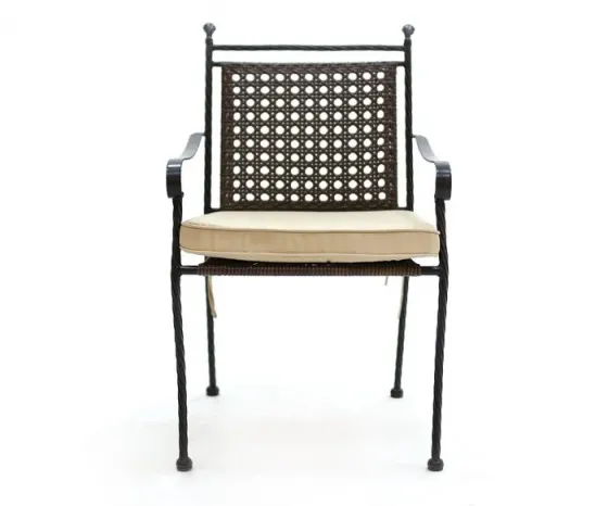 Იყიდება მეტალის სავარძელი თბილისი