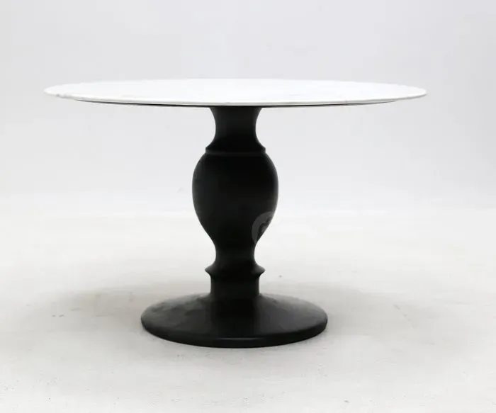 Იყიდება ხის ნაცრისფერი ფერის მაგიდა თბილისი - photo 1