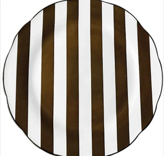 Brown porcelain plate for sale Tbilisi