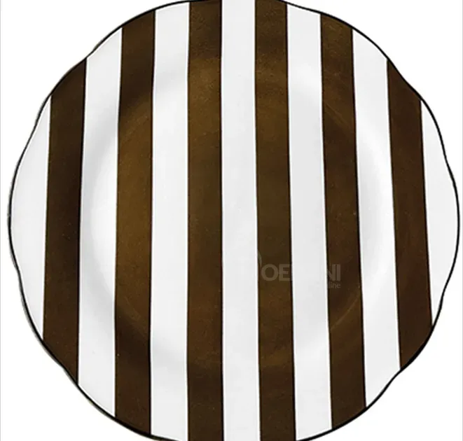 Იყიდება ყავისფერი ფაიფურის თეფში თბილისი - photo 1