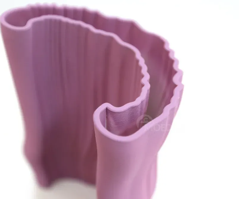 Იყიდეა ვარდისფერი ფაიფურის ლარნაკი თბილისი - photo 2