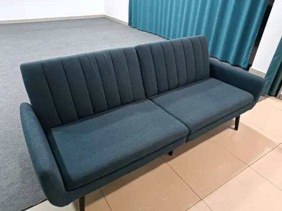 იყიდება დივანი კარგ მდგომარეობაში. ფასი: 850 ლარი. თბილისი