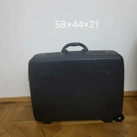 ჩემოდნები თბილისი